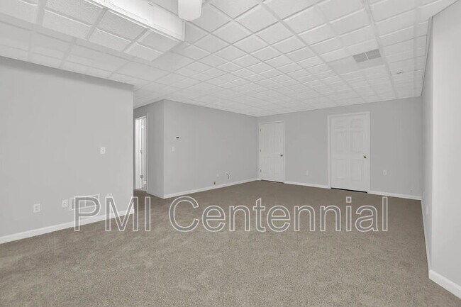 Building Photo - 120 Creekside Park Dr