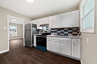 Building Photo - 3410 Elizabeth St NW