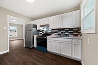 Building Photo - 3410 Elizabeth St NW