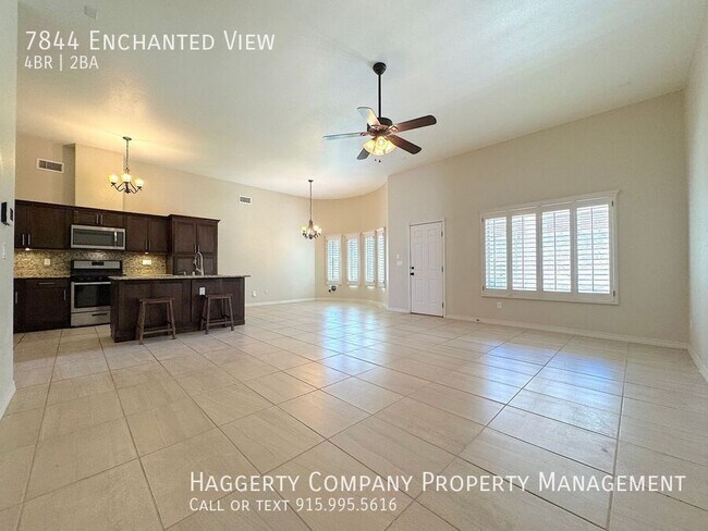 Building Photo - 7844 Enchanted View Dr