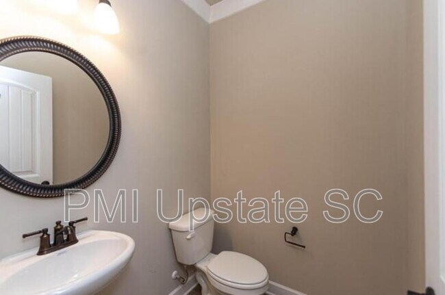 Building Photo - 2310 Ditton Ct