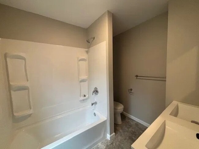 Building Photo - Charming 3-Bedroom Single-Family Home – Ne...