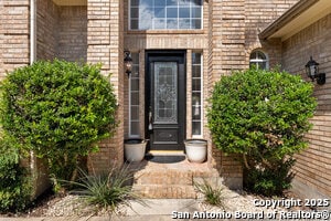 Building Photo - 204 Majestic Grove