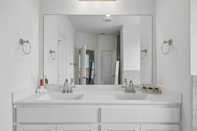 Building Photo - 4101 Vly Mls Dr