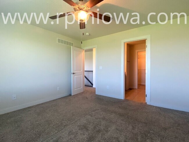 Building Photo - NEAR ABBIE GROVE ELEMENTARY!! 4 Bedroom, 3 Bath Home in Ankeny