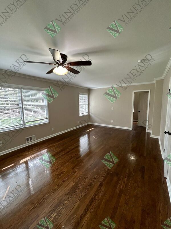 Building Photo - 1534 Collier Dr SE