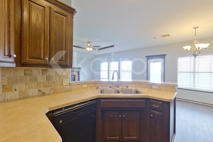 Building Photo - 4804 Doe Run Dr