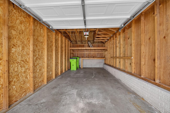 Building Photo - 1105 Joyce Ln