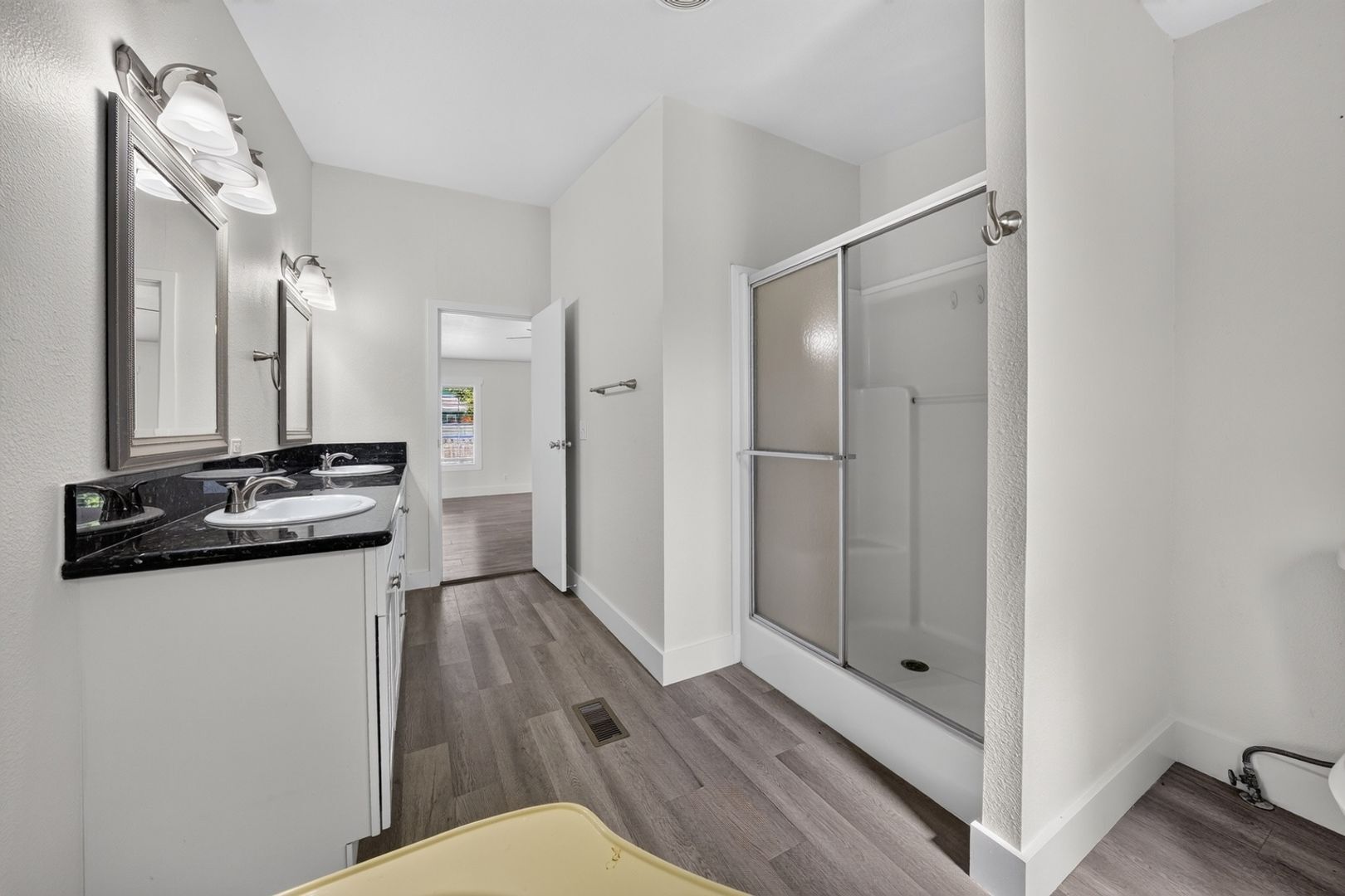 Building Photo - 9303 Redfish Dr