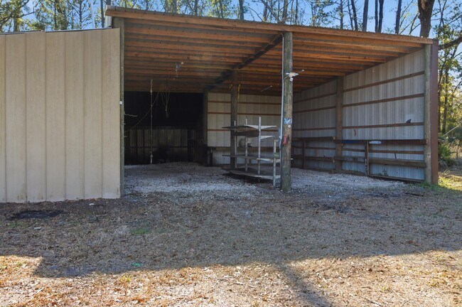 Building Photo - 17 Timberwood Ct