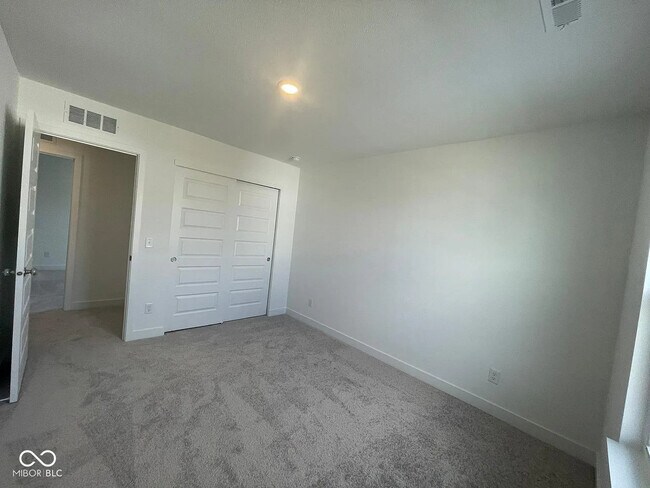 Building Photo - 6865 Orchard Run Cir