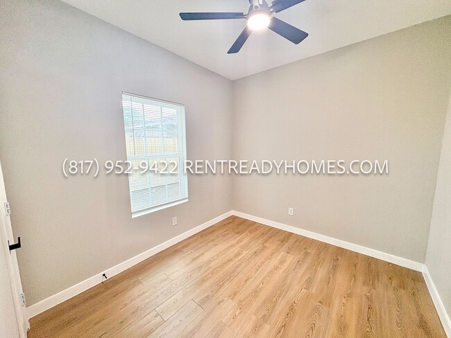 Building Photo - 6534 Myrtle St