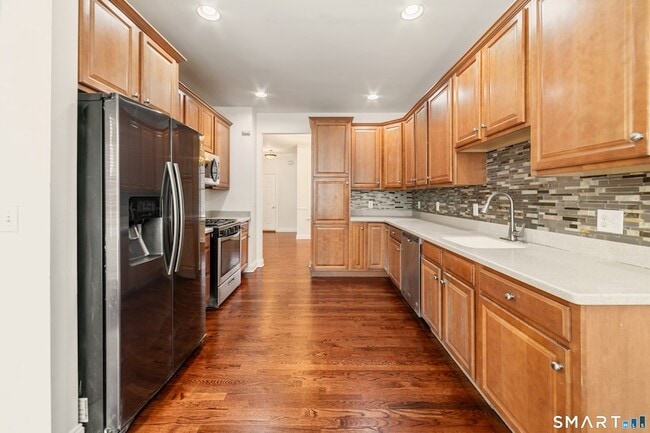 Building Photo - 13 Paulding Terrace