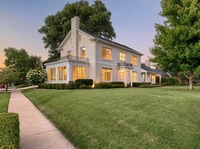 Building Photo - Spacious 5-Bedroom Home with Luxury Finish...