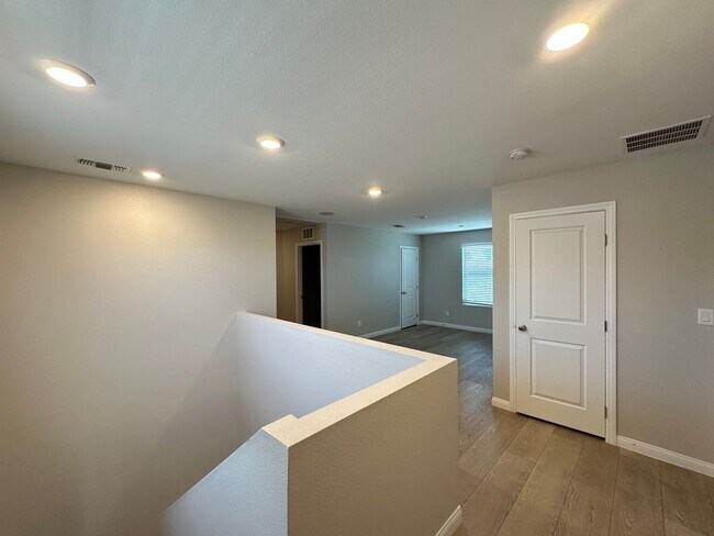 Building Photo - 4283 Tarim St