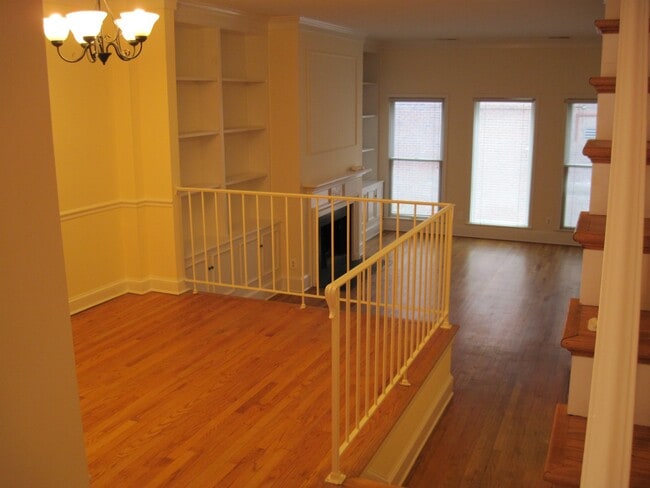 Building Photo - 2308 L St NW