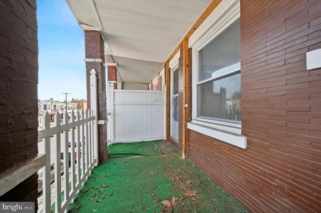 Building Photo - 1618 S 56th St
