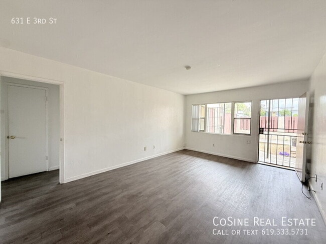 Building Photo - 631 E 3rd St