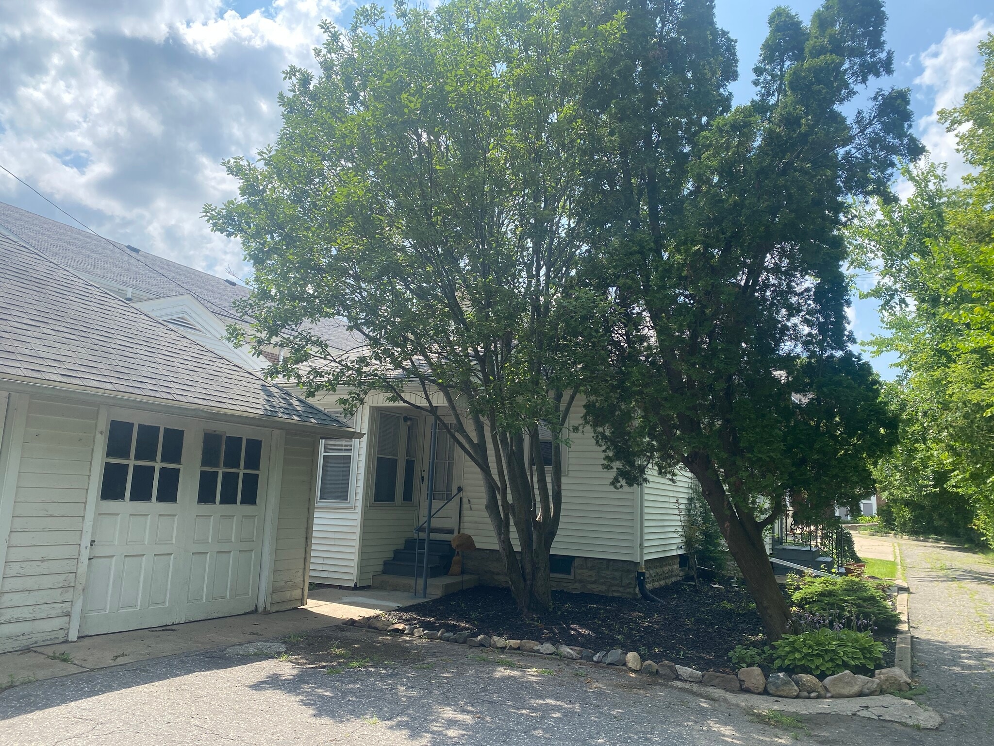1 car garage - 228 North Court St.