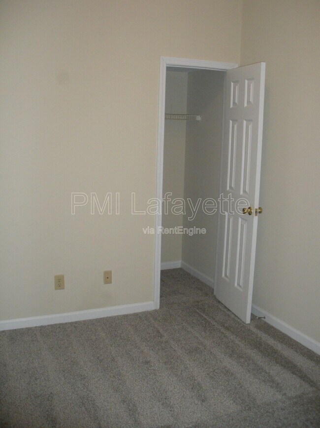 Building Photo - 708 N 18th St