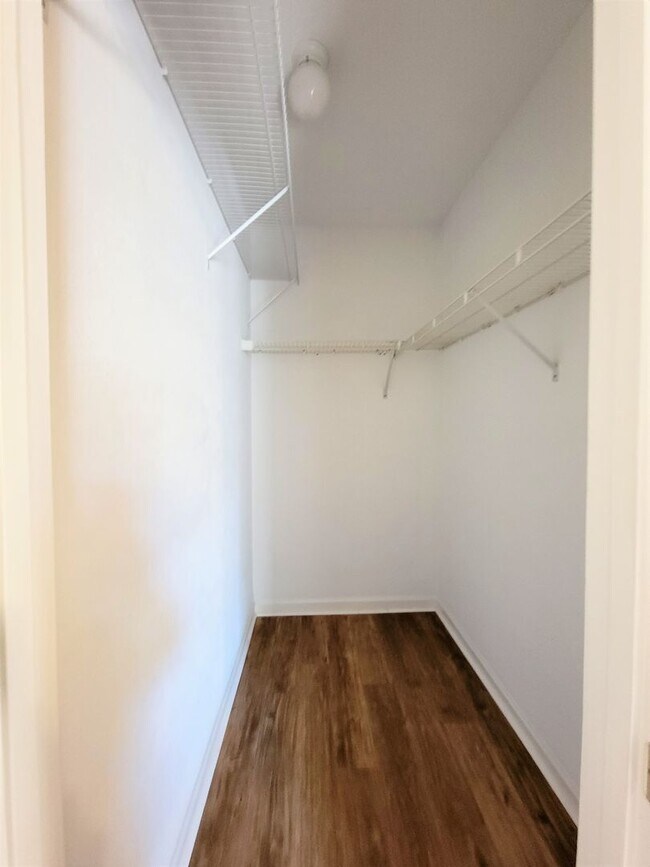 Building Photo - 2 bedroom duplex for rent right away off E Mahan, wood floors and fireplace for $1450 per month