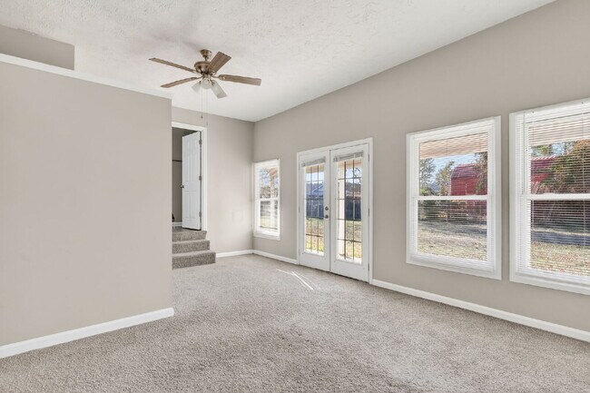 Building Photo - Spacious 5-Bedroom Retreat with 2.5 Baths in Saint Pauls – Your Dream Home Awaits!