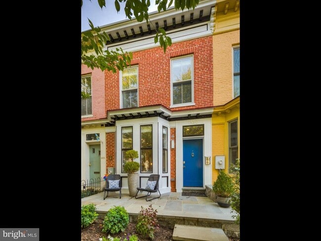 Building Photo - 1450 T St NW