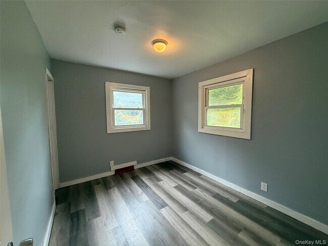 Building Photo - 2250 NY-302