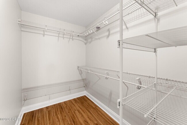 Building Photo - 702 Michigan Ave