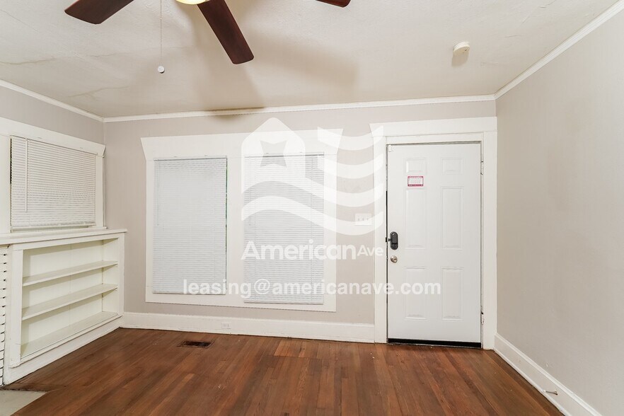 Building Photo - 7792 Rugby Ave