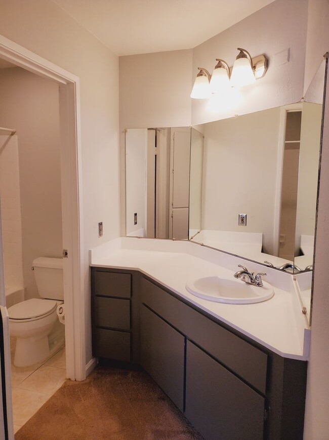 Building Photo - First Floor Condo