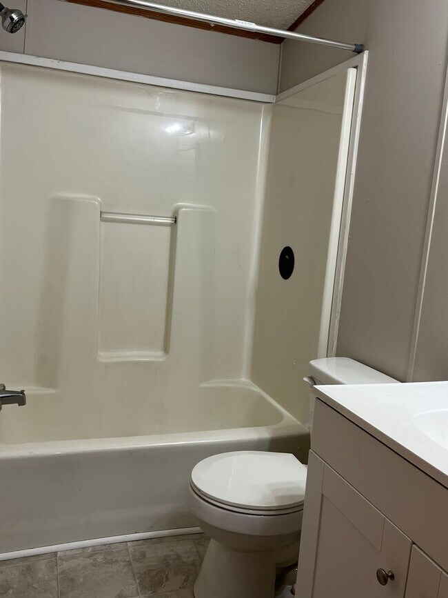 Building Photo - Lexington - Please call Lexington Office at 803-359-0793 to view