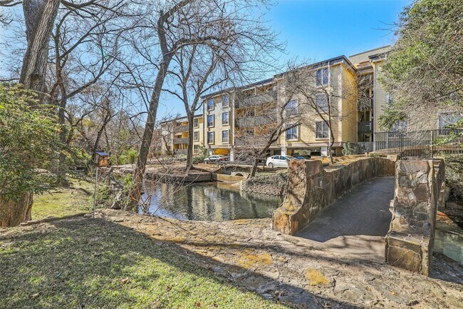 Building Photo - 4777 Cedar Springs Rd