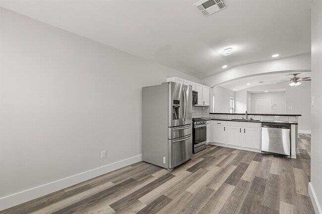 Building Photo - 21606 Borah Peak Way