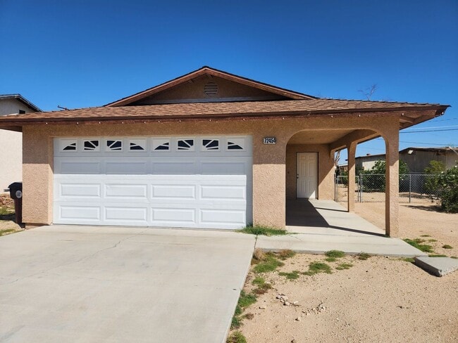 Primary Photo - Beautiful 2 Bedroom Home