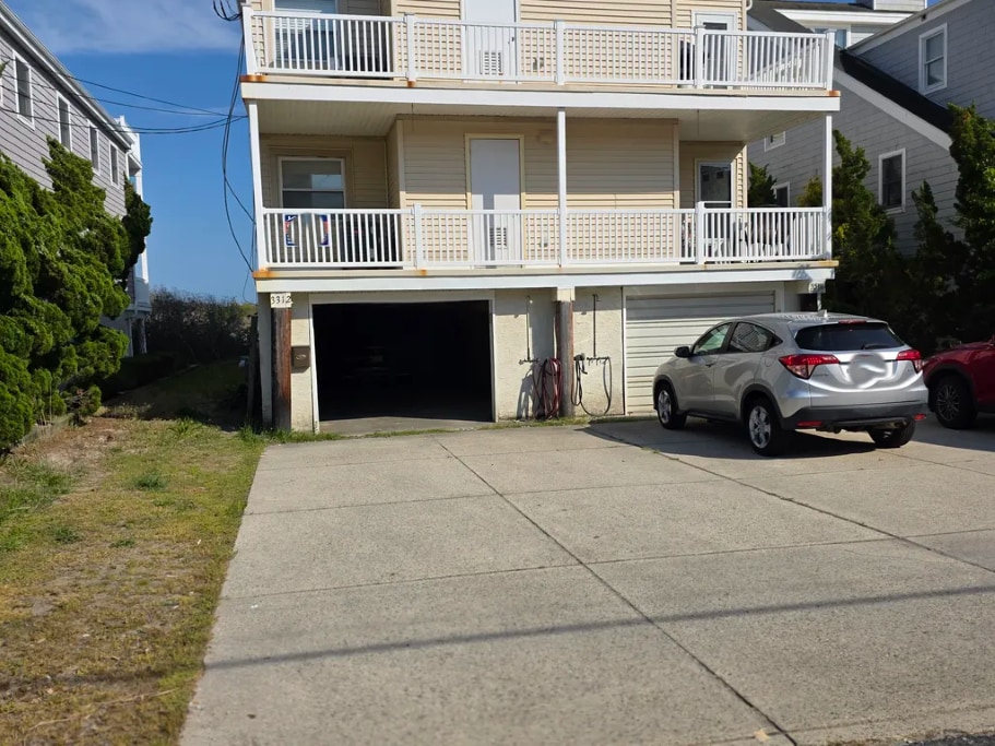 Building Photo - 3312 Wesley Ave