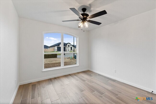 Building Photo - 6019 Catania Rd