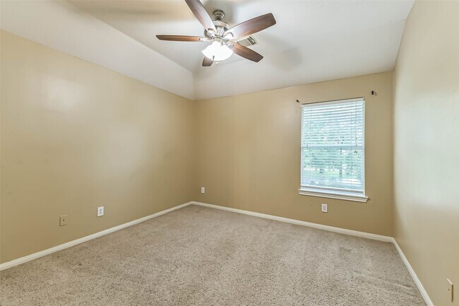 Building Photo - 20319 Umber Oak Ct
