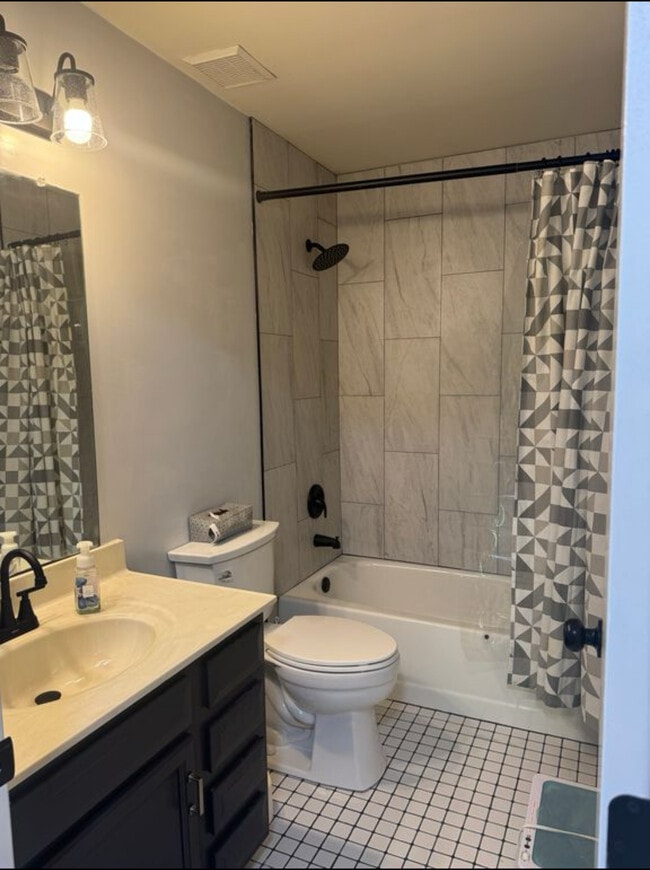 Building Photo - 5159 Hancock Ct