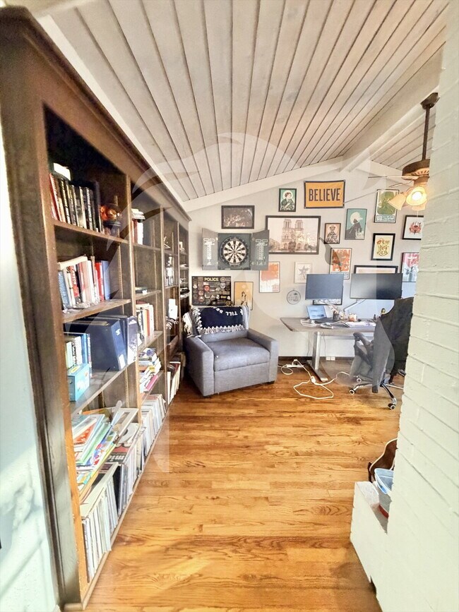 Building Photo - "Spacious 4-Bedroom Haven on Old Mallard Rd – Your Perfect Family Retreat in Enid!"