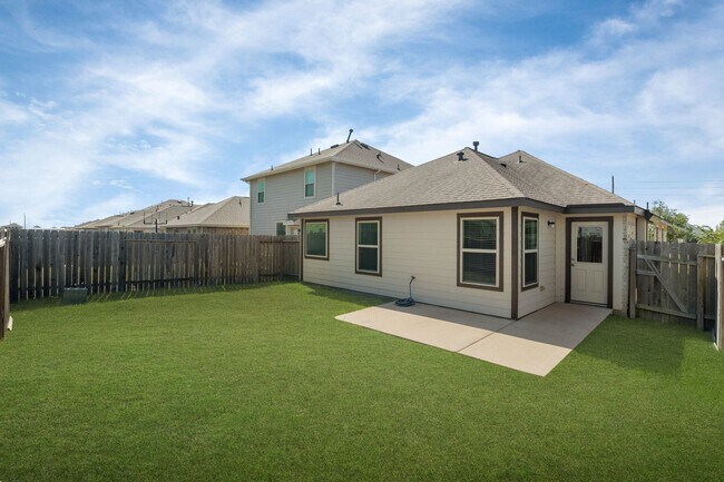 Building Photo - 25702 Bottlebrush Sedge St