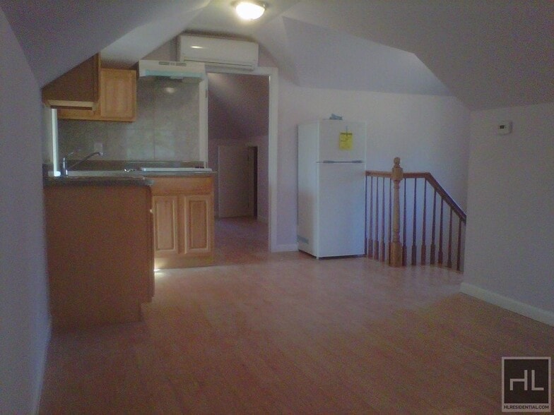 Building Photo - 69 ROAD