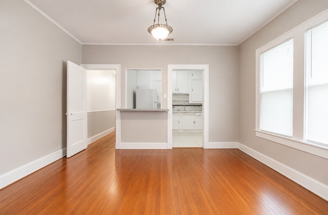 Building Photo - 5928 Velasco Ave
