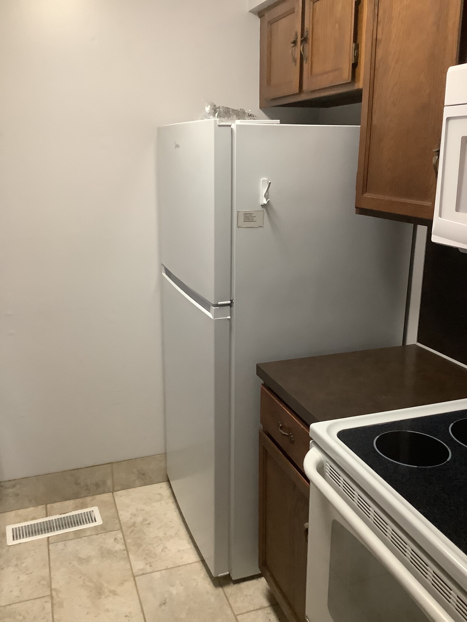 Kitchen - 3702 Perry Dr NW