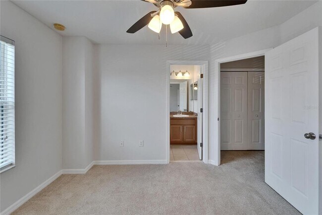 Building Photo - 8818 Red Beechwood Ct
