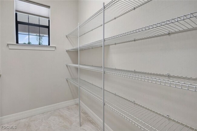 Building Photo - 11752 Bowes Cir