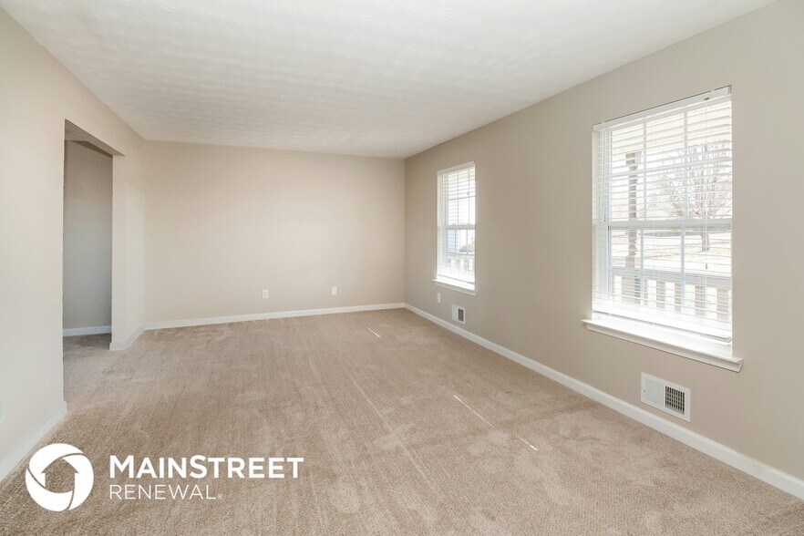 Building Photo - 519 Trinity Tr