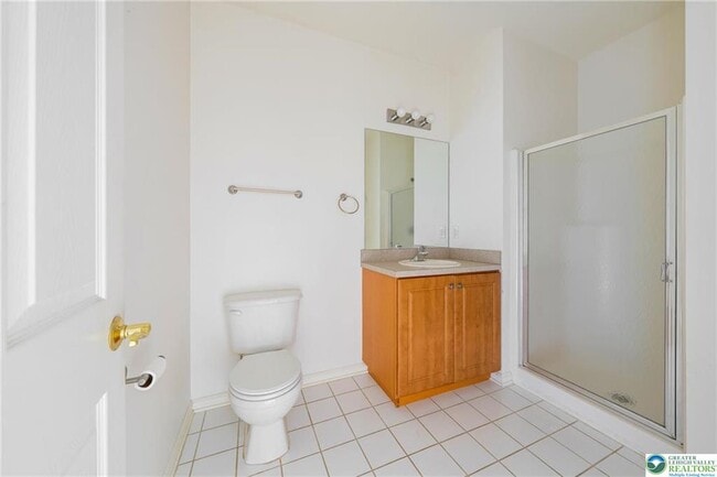 Building Photo - 917 Eden Terrace