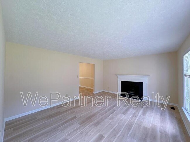Building Photo - 5332 Winslow Crossing