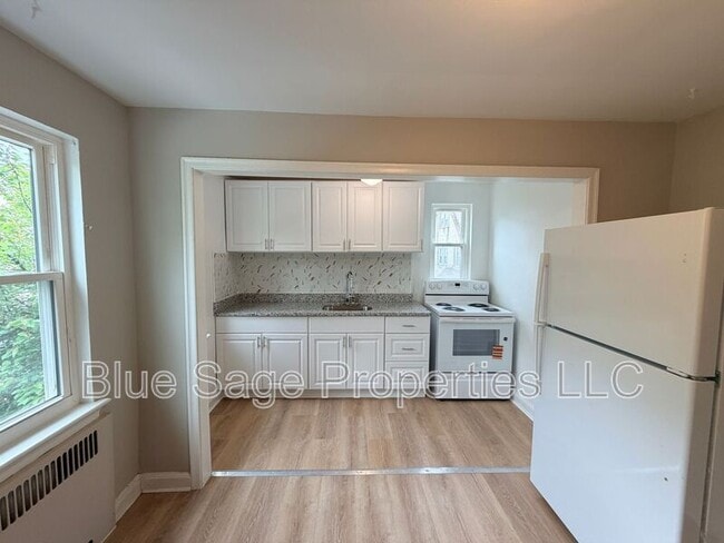 Building Photo - 56 W Albemarle Ave